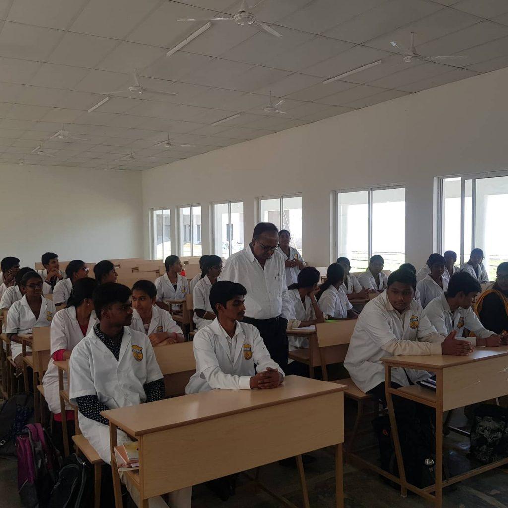 EwmAcpaUUAIFgbw Motivational talks by Dr.Karthikeyan